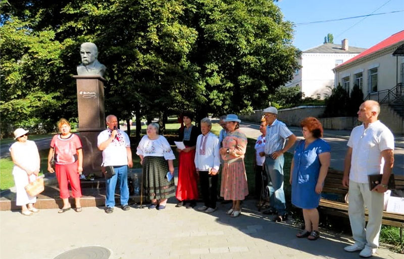 Верхньодніпровська «Просвіта»: історичні етапи вагомої справи