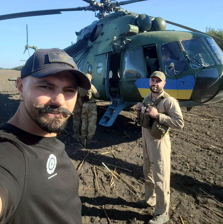 З бортовим авіаційним техніком Владиславом Пархомом. Дніпропетровська область, 2024